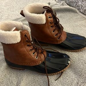 Brand new Dylan style duck boots.